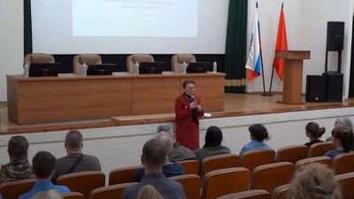 Участники программы «Время героев Санкт-Петербурга» посетили Центральный государственный архив кинофотофонодокументов