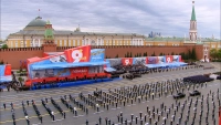 От Красной до Дворцовой: как прошли парады Победы на главных площадях страны