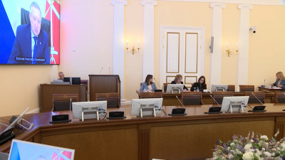 В Смольном обсудили реализацию программы «Эффективный регион» Госстройнадзором Петербурга