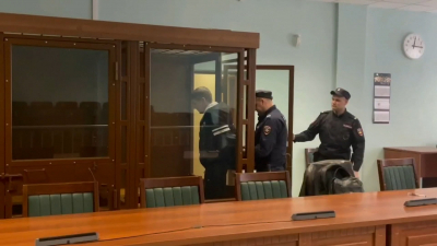 Подсудимый пока молчит: в городском суде стартовал процесс по делу о двойном убийстве в квартире на Наличной улице