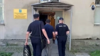 Нож против слов, арматура против матери: два убийства на почве обид раскрыли в Ленобласти