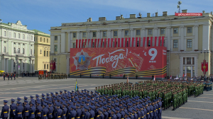 Перед парадом на Дворцовой площади
