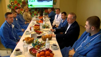 Александр Беглов встретился с участниками СВО, которые проходят лечение в больнице Святого Великомученика Георгия