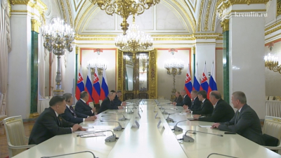 Владимир Путин поблагодарил словацкий народ за память о советских воинах