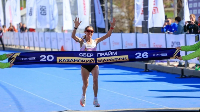 2:26:07 и золото: Луиза Лега из Петербурга покорила марафон в Казани