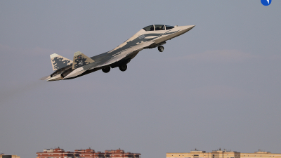 Начались испытания прототипа двухместного истребителя Су-57
