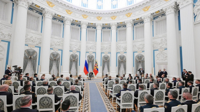 Как прошла встреча Владимира Путина с выпускникам первого потока программы «Время героев»