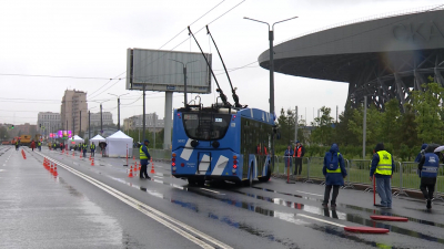 В Петербурге водители из разных регионов России борются за звание лучшего и приз в полмиллиона рублей