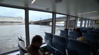 Ещё один водный маршрут до Петергофа запустили в Северной столице