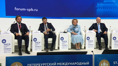 Валентина Матвиенко: бизнес должен участвовать в достижении национальных целей