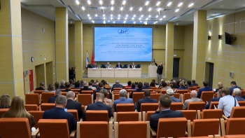 От реинжиниринга до грантов: как промышленность Петербурга готовится к 2030 году