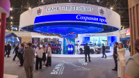 Первые соглашения и яркие стенды: чем запомнится стартовый день ПМЭФ
