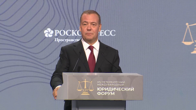 Дмитрий Медведев: Репарации колониям от бывших метрополий восстановят историческую справедливость