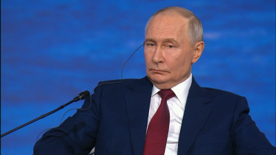 Владимир Путин: Зарплаты в России за пять лет в реальном выражении выросли более чем на 30%