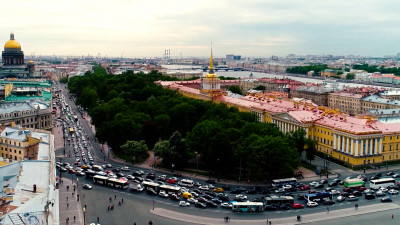 Из-за концерта на Дворцовой перекроют движение в центре до полуночи