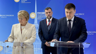 ПМЭФ-2026: Жилищный комитет и РГИА будут вместе сохранять историческую застройку Петербурга