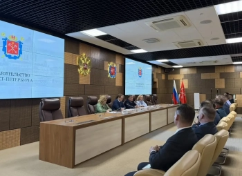 Владимир Омельницкий провел встречу с участниками кадровой программы «Время героев»