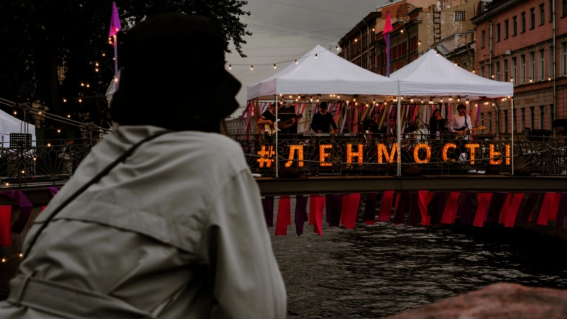 Музыкальный фестиваль «Ленинградские мосты» пройдет с 14 по 16 августа - tvspb.ru