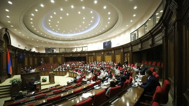 В Армении завершилось голосование на выборах в парламент - tvspb.ru