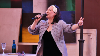 Театр «Зазеркалье» пригласил гостей на цикл театрализованных концертов под открытым небом