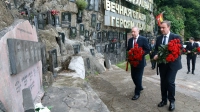 Александр Беглов и Владимир Делба возложили цветы к мемориалам воинам, погибшим в грузино-абхазском конфликте 1992-1993 годов