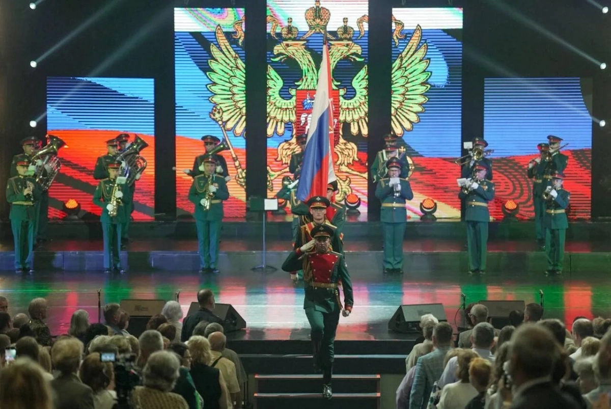 В БКЗ «Октябрьский» прошёл концерт «Честь и отвага» - tvspb.ru