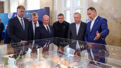 Александр Беглов: В Калининском районе за шесть лет реализовано свыше 230 проектов благоустройства