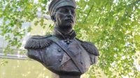 Александр Беглов принял участие в открытии бюста адмиралу Нахимову и закладке «Капсулы памяти»