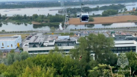 В Нижнем Новгороде люди застряли в кабинках канатной дороги: МЧС показало, как их возвращают на землю