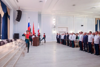 Александр Беглов поздравил сотрудников органов следствия с профессиональным праздником