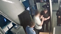 Блокировка багажа и вызов взрывотехников — как в метро Петербурга задержали мужчину с СВУ