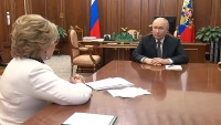 Владимир Путин на встрече с Валентиной Матвиенко подвел итоги работы сенаторов