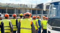 Полиция проверила мигрантов на стройке в Невском районе
