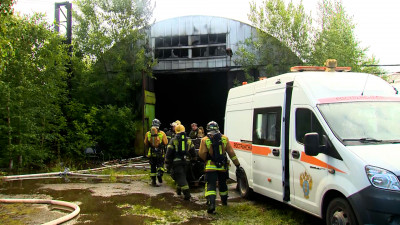 Крупный пожар во Фрунзенском районе удалось локализовать