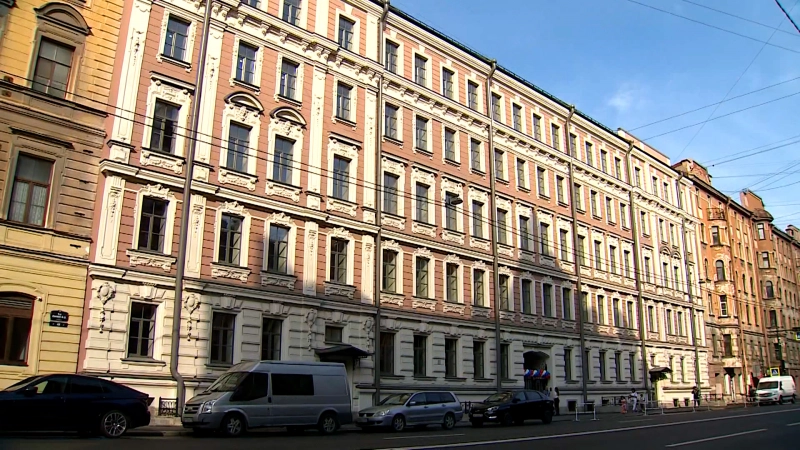 Очередь на жилье в Петербурге за пять лет сократилась почти в трое