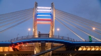 В День ВМФ три моста в Петербурге окрасились в цвета российского флага