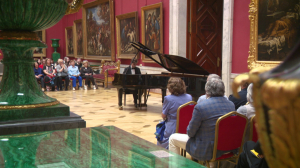 Музыка. Летний сезон: фестиваль Pianissimo. Пианисты Маттео Буонаноче и Жуан Нету Виейра выступили в Эрмитаже