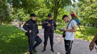 Ленинградский зоопарк просит не пользоваться услугами уличных фотографов с животными
