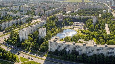 От школ и поликлиник до промышленных предприятий: выставка «Родной район» представит разносторонние достижения Калининского района за последние годы
