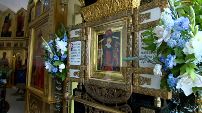 Чудотворную икону «Всех скорбящих Радость» привезли в одноименный храм на проспекте Обуховской обороны
