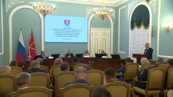 В Смольном обсудили подготовку к выборам: голосование пройдет 18–20 сентября