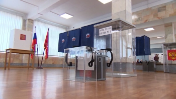 В Петербурге зарегистрировали кандидатов на выборы в Госдуму и Законодательное Собрание