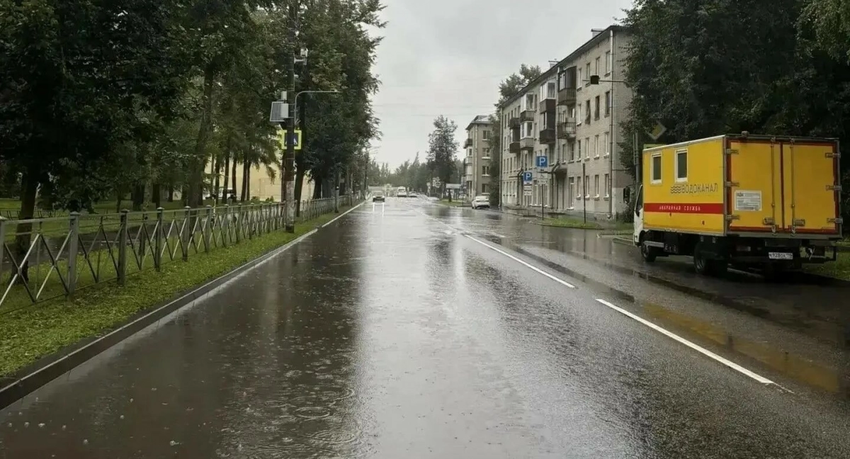 В Петербурге 10 сентября пройдут сильные дожди – Водоканал подготовился к непогоде - tvspb.ru