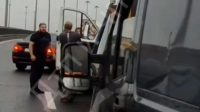 Драка на КАД попала на видео: водители заговорили о подставе