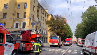 Площадь пожара в ДК «Выборгский» выросла до 400 «квадратов»