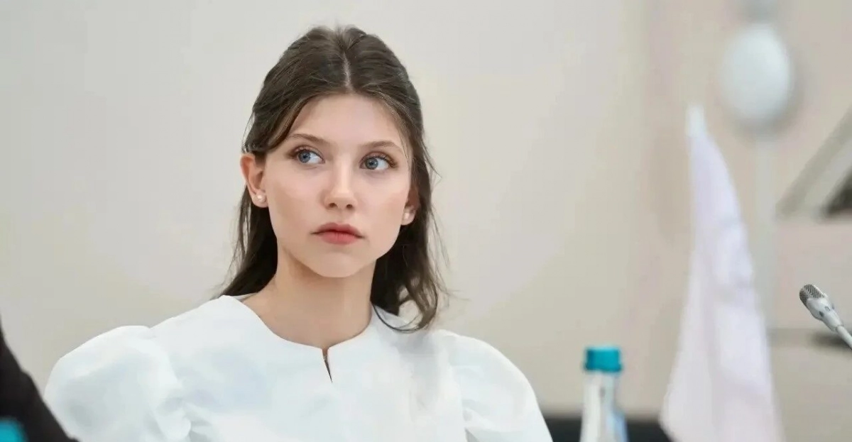Полина Кузьмина: Будущее страны определяется качеством сегодняшних решений, а молодёжь является не объектом, а субъектом политических процессов - tvspb.ru