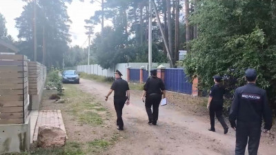 Проверили 189 человек и 65 машин — как прошел рейд в Выборгском районе Ленобласти