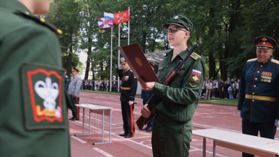 Более 700 новобранцев приняли присягу на плацу Военно-медицинской академии