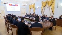 Подготовка к выборам и встреча с вьетнамской делегацией: как прошла рабочая неделя губернатора Александра Беглова