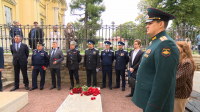 Петербург со времен Петра I остается кузницей кадров, а офицерский корпус – примером доблести и стойкости